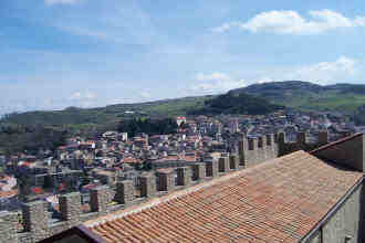 Panorama Montalbano E. castello